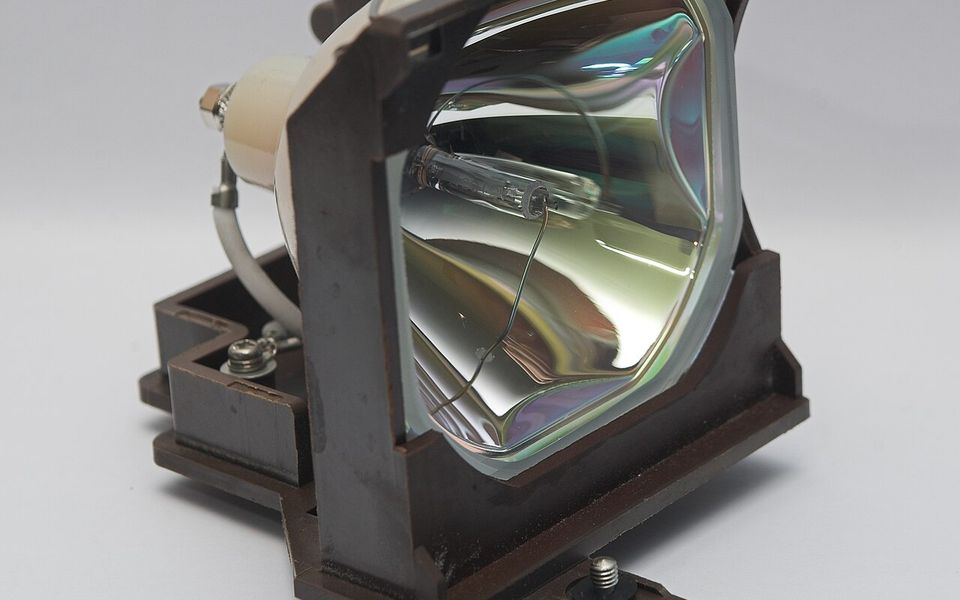 Projector lamp module